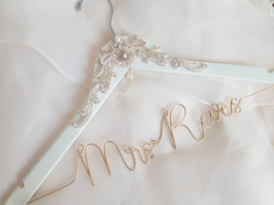 Bundle Vintage Luxury Wedding Dress and Veil Hangers