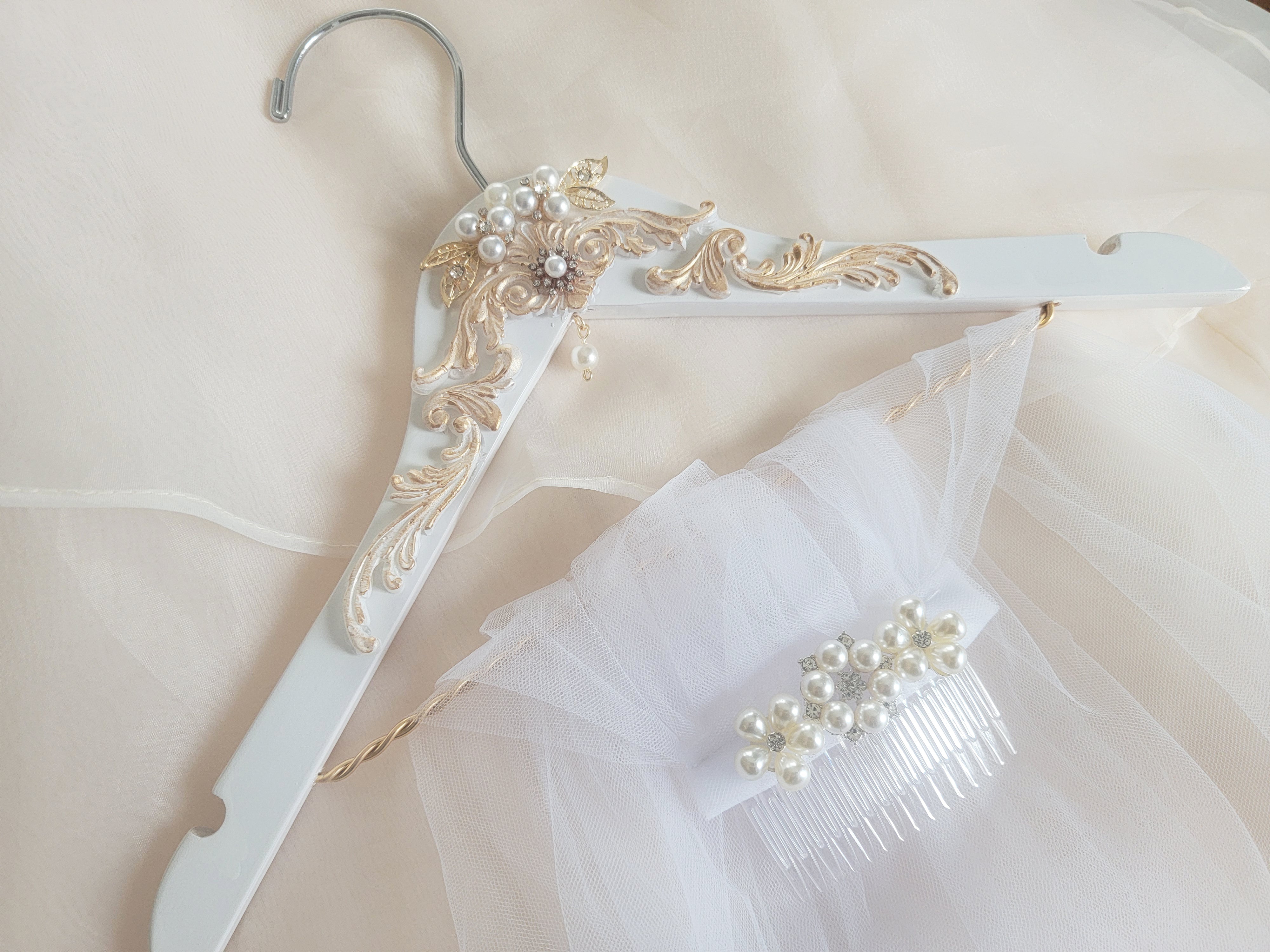 Wedding Veil Hanger Bridal Shower Gift Boho Floral Vintage