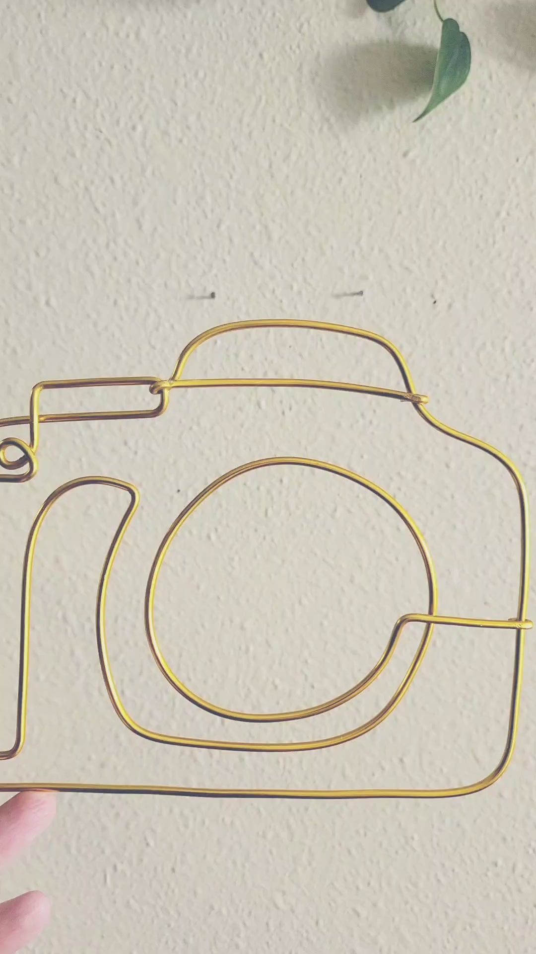 Wire Camera Wall Art