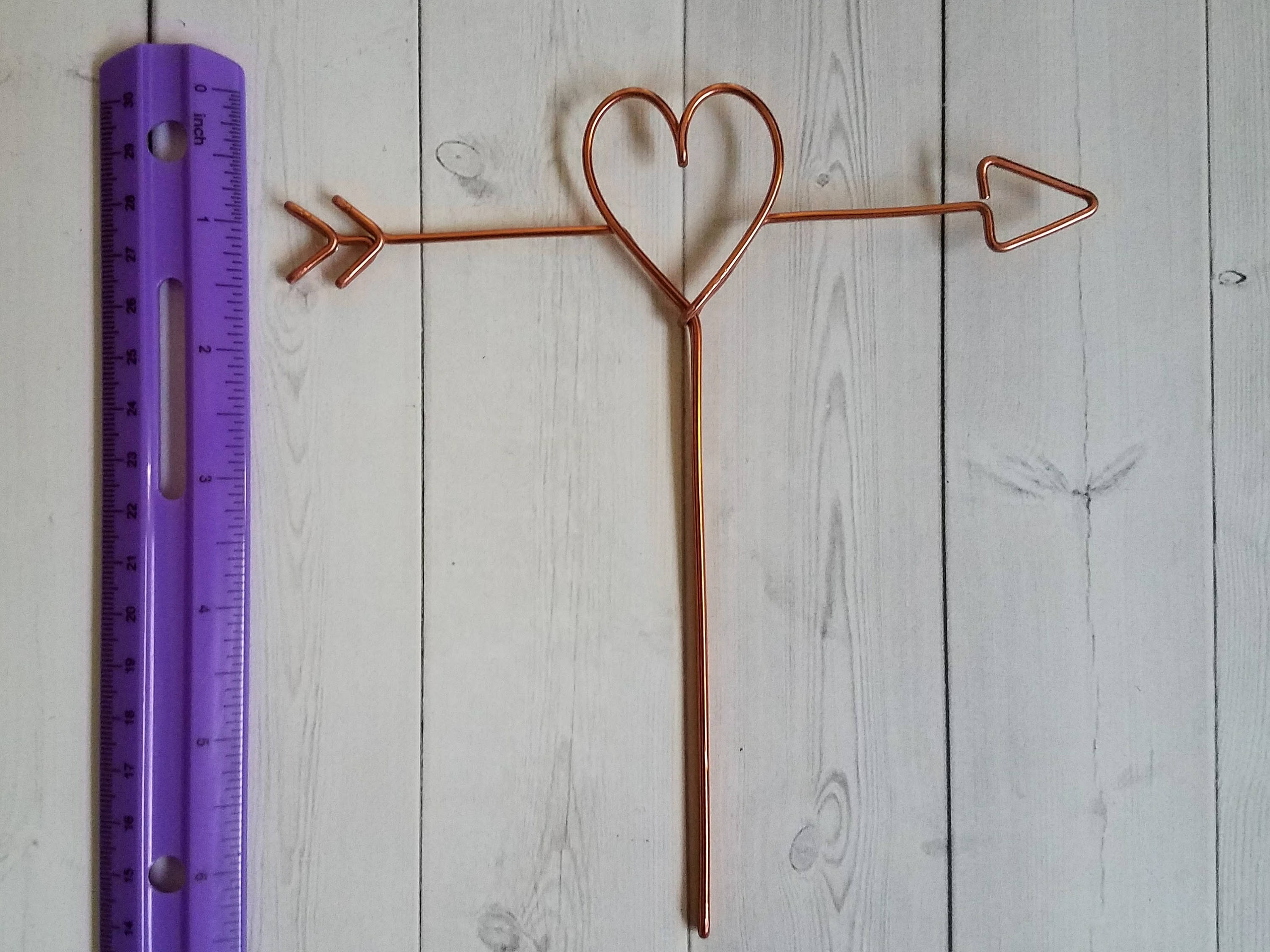 Arrow and Heart Rustic Wire Cake Topper